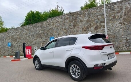 KIA Sportage IV рестайлинг, 2020 год, 1 900 000 рублей, 38 фотография