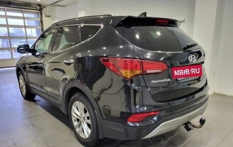 Hyundai Santa Fe III рестайлинг, 2017 год, 2 058 000 рублей, 4 фотография