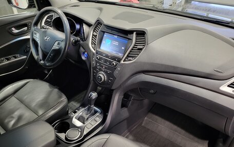 Hyundai Santa Fe III рестайлинг, 2017 год, 2 058 000 рублей, 10 фотография