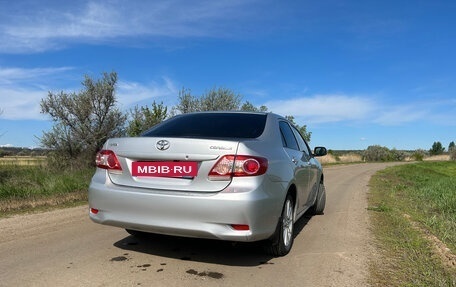Toyota Corolla, 2011 год, 1 200 000 рублей, 5 фотография