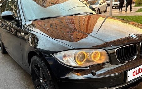 BMW 1 серия, 2011 год, 999 999 рублей, 4 фотография
