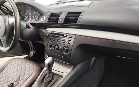 BMW 1 серия, 2011 год, 999 999 рублей, 18 фотография
