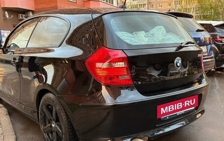BMW 1 серия, 2011 год, 999 999 рублей, 7 фотография