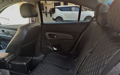 Chevrolet Cruze II, 2010 год, 495 000 рублей, 7 фотография