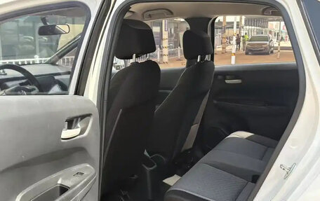 Honda Fit, 2021 год, 1 200 000 рублей, 6 фотография