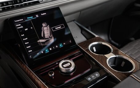 Cadillac Escalade V, 2025 год, 23 900 000 рублей, 16 фотография
