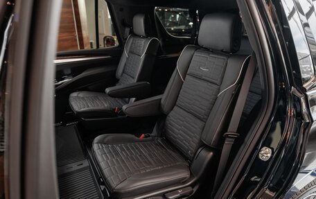 Cadillac Escalade V, 2025 год, 23 900 000 рублей, 26 фотография