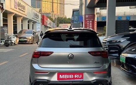 Volkswagen Golf GTI, 2021 год, 2 200 090 рублей, 4 фотография