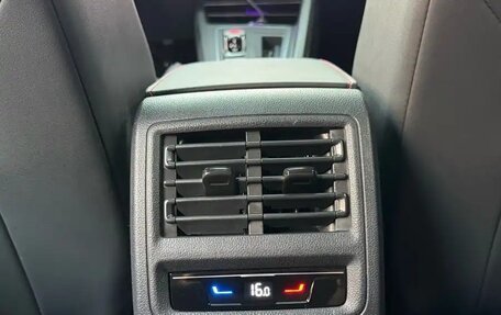Volkswagen Golf GTI, 2021 год, 2 200 090 рублей, 16 фотография