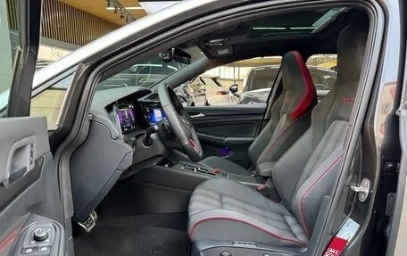 Volkswagen Golf GTI, 2021 год, 2 200 090 рублей, 22 фотография
