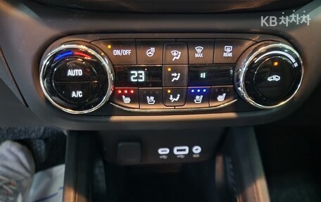 Chevrolet TrailBlazer, 2021 год, 1 790 000 рублей, 21 фотография