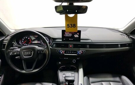 Audi A4, 2018 год, 2 370 000 рублей, 7 фотография