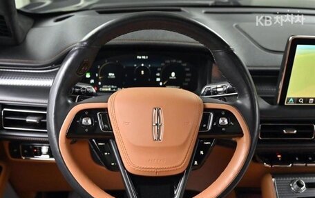 Lincoln Aviator II, 2022 год, 4 016 000 рублей, 8 фотография