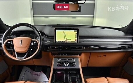 Lincoln Aviator II, 2022 год, 4 016 000 рублей, 7 фотография