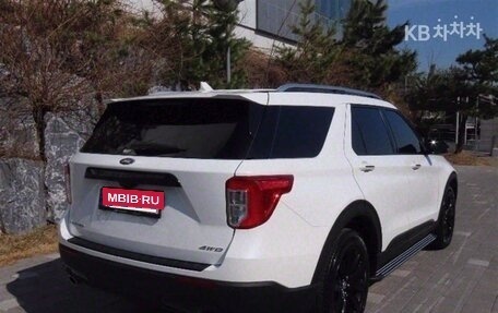 Ford Explorer VI, 2021 год, 2 924 000 рублей, 2 фотография