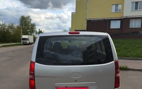 Hyundai H-1 II рестайлинг, 2008 год, 1 450 000 рублей, 5 фотография