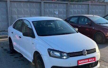 Volkswagen Polo VI (EU Market), 2011 год, 630 000 рублей, 3 фотография