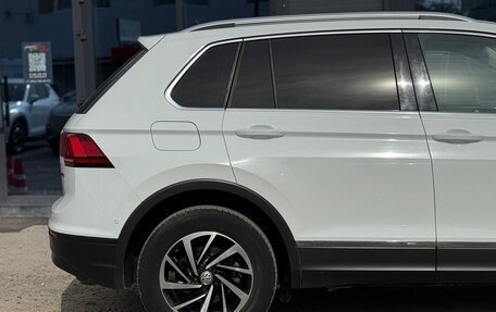 Volkswagen Tiguan II, 2018 год, 2 100 000 рублей, 13 фотография