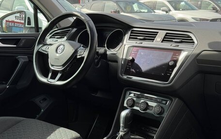 Volkswagen Tiguan II, 2018 год, 2 100 000 рублей, 15 фотография