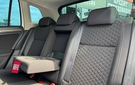 Volkswagen Tiguan II, 2018 год, 2 100 000 рублей, 21 фотография