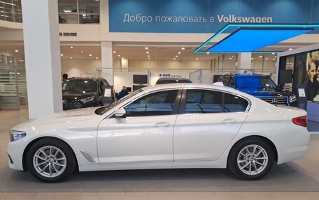 BMW 5 серия, 2019 год, 3 070 000 рублей, 10 фотография