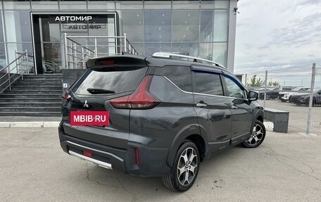 Mitsubishi Xpander, 2022 год, 2 690 000 рублей, 5 фотография