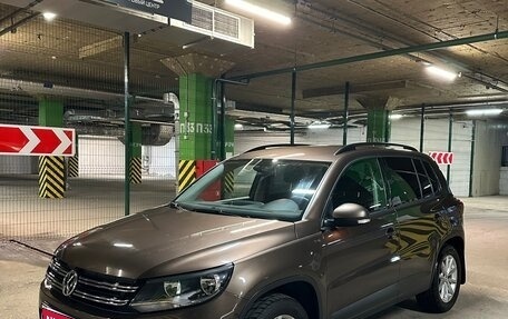 Volkswagen Tiguan I, 2015 год, 1 765 000 рублей, 1 фотография