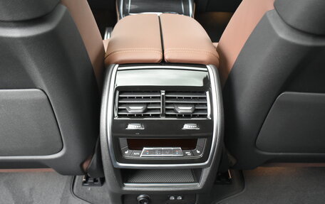 BMW X7, 2025 год, 16 990 000 рублей, 30 фотография
