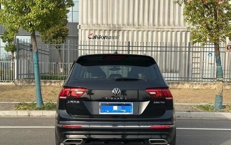Volkswagen Tiguan II, 2021 год, 2 000 900 рублей, 6 фотография