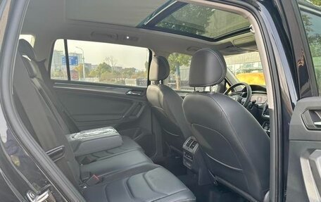 Volkswagen Tiguan II, 2021 год, 2 000 900 рублей, 17 фотография