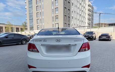 Hyundai Solaris II рестайлинг, 2015 год, 1 180 000 рублей, 5 фотография