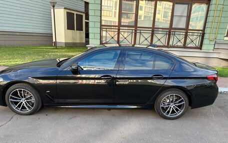 BMW 5 серия, 2021 год, 5 000 000 рублей, 2 фотография