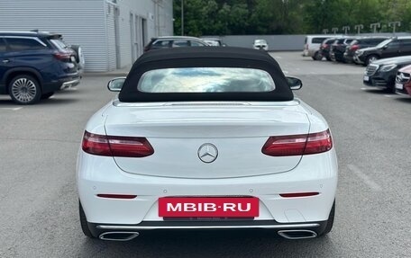 Mercedes-Benz E-Класс, 2019 год, 5 750 000 рублей, 4 фотография
