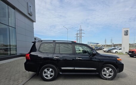 Toyota Land Cruiser 200, 2013 год, 3 200 000 рублей, 2 фотография