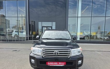 Toyota Land Cruiser 200, 2013 год, 3 200 000 рублей, 3 фотография