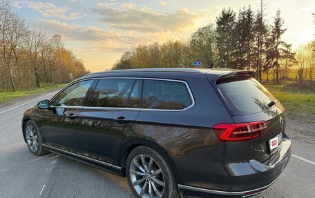 Volkswagen Passat B8 рестайлинг, 2018 год, 3 100 000 рублей, 2 фотография