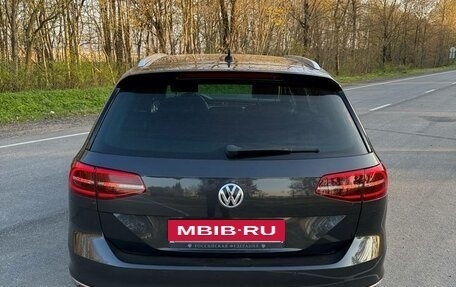 Volkswagen Passat B8 рестайлинг, 2018 год, 3 100 000 рублей, 4 фотография