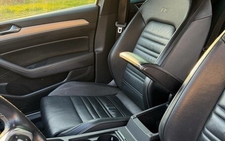 Volkswagen Passat B8 рестайлинг, 2018 год, 3 100 000 рублей, 10 фотография