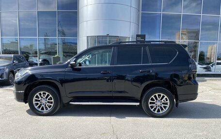 Toyota Land Cruiser Prado 150 рестайлинг 2, 2018 год, 5 300 000 рублей, 2 фотография