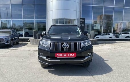 Toyota Land Cruiser Prado 150 рестайлинг 2, 2018 год, 5 300 000 рублей, 8 фотография