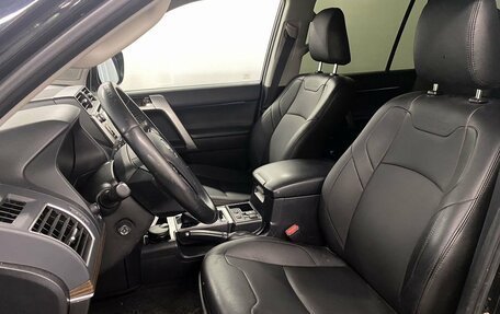 Toyota Land Cruiser Prado 150 рестайлинг 2, 2018 год, 5 300 000 рублей, 10 фотография