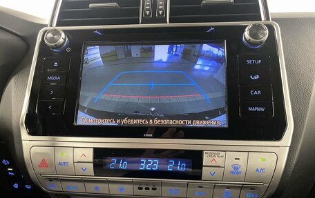 Toyota Land Cruiser Prado 150 рестайлинг 2, 2018 год, 5 300 000 рублей, 18 фотография