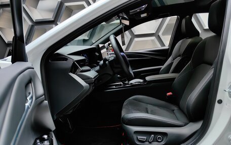 Toyota Camry, 2024 год, 4 199 000 рублей, 17 фотография
