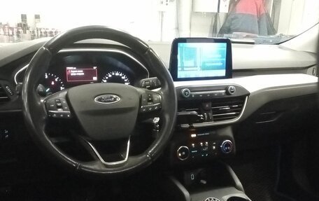 Ford Focus IV, 2019 год, 1 430 000 рублей, 5 фотография