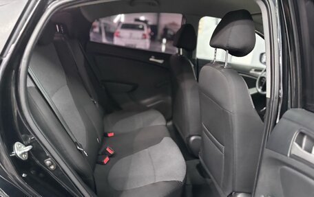 Hyundai Solaris II рестайлинг, 2013 год, 747 000 рублей, 18 фотография
