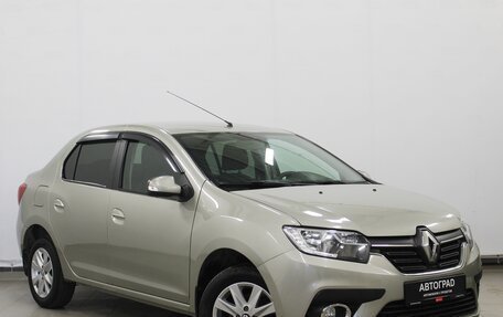 Renault Logan II, 2018 год, 830 000 рублей, 3 фотография