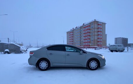Toyota Avensis III рестайлинг, 2010 год, 1 200 000 рублей, 4 фотография