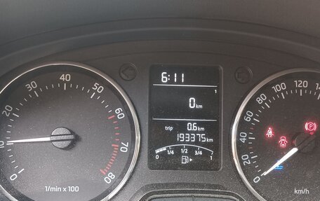 Skoda Rapid I, 2014 год, 990 000 рублей, 6 фотография