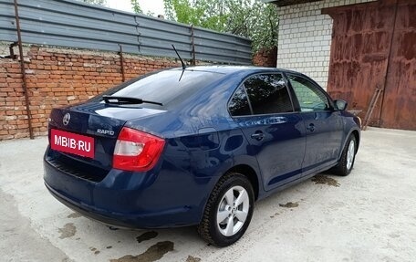 Skoda Rapid I, 2014 год, 990 000 рублей, 9 фотография