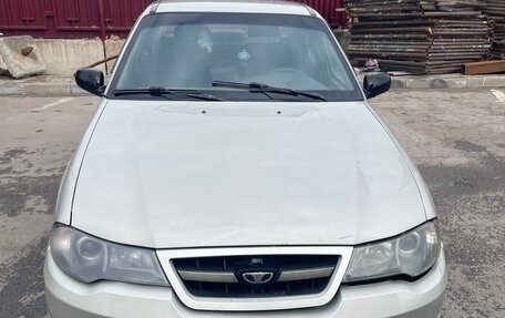 Daewoo Nexia I рестайлинг, 2008 год, 100 000 рублей, 3 фотография